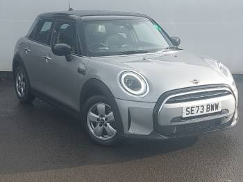 2024 (73/24) MINI Hatchback 1.5 Cooper Classic 5dr Auto