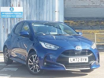 2022 (72) Toyota Yaris 1.5 Hybrid Design 5dr CVT