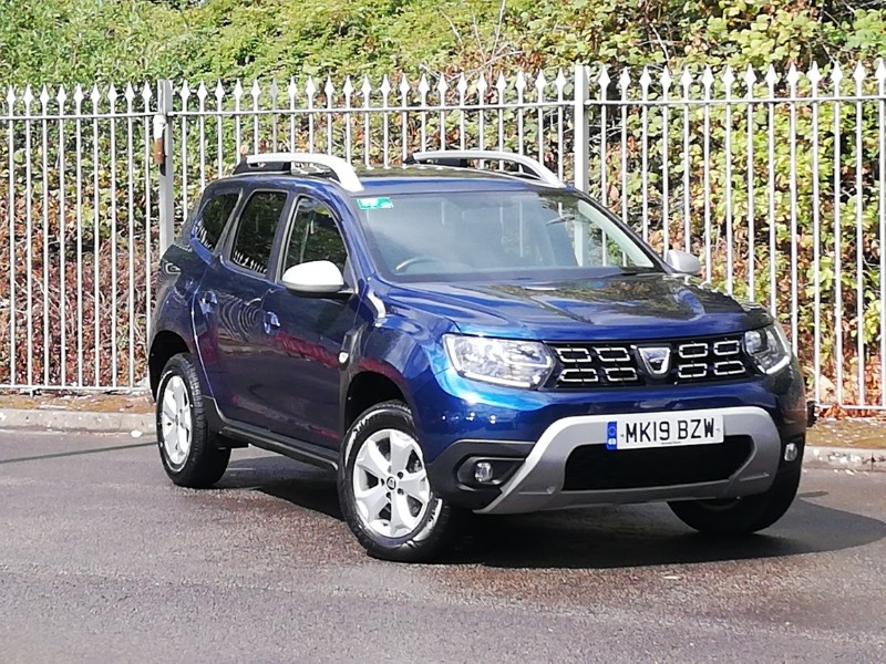 Dacia Duster listing photo