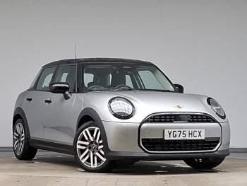 2025 (75) MINI Cooper 1.5 C Classic 5dr Auto