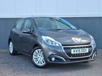 2019 (19) Peugeot 208 1.2 PureTech 82 Signature 5dr [Start Stop]