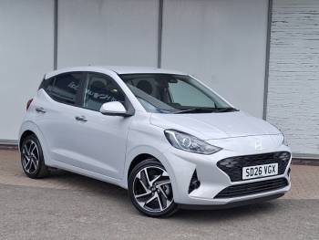 Hyundai i10 details