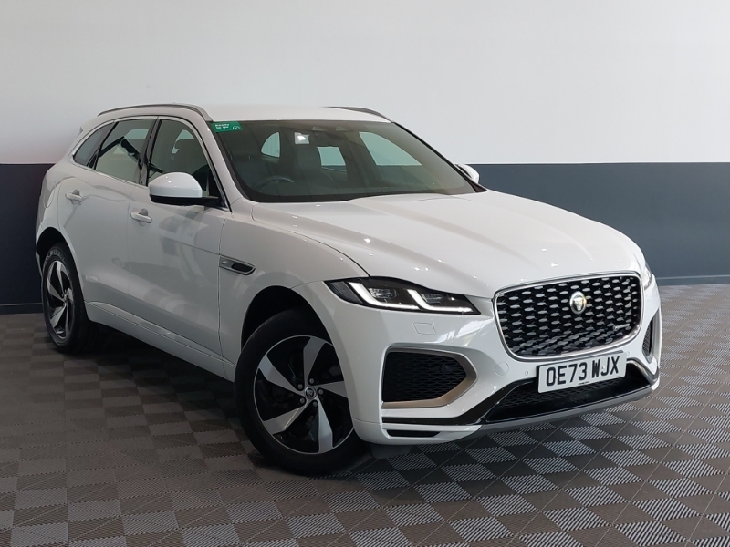Jaguar F-PACE listing photo