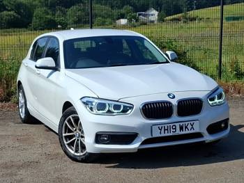 2019 (19) BMW 1 Series 116d SE Business 5dr [Nav/Servotronic]