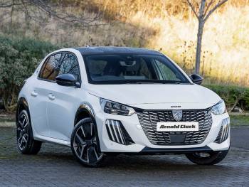 2025 (75) Peugeot 208 1.2 PureTech 100 GT 5dr