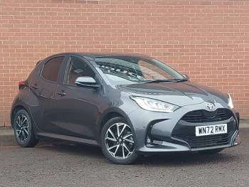 2022 (72) Toyota Yaris 1.5 Hybrid Design 5dr CVT
