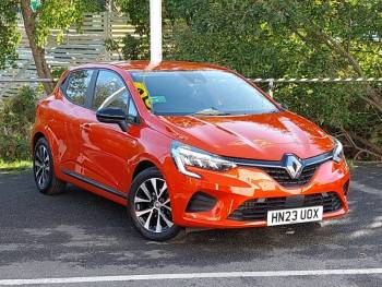 2023 (23) Renault Clio 1.0 TCe 90 Evolution 5dr