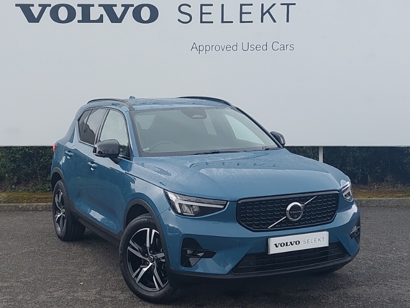 2023 Volvo XC40