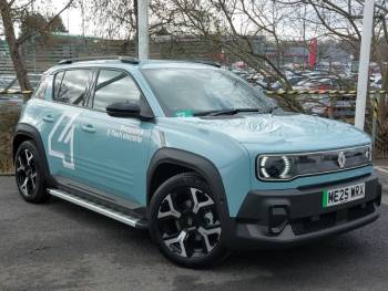 2025 (25) Renault 4 110kW Techno 52kWh Comfort range 5dr Auto