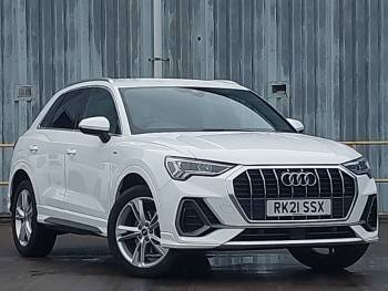 2021 (21) Audi Q3 35 TDI S Line 5dr S Tronic