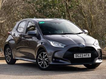 2023 (23) Toyota Yaris 1.5 Hybrid Design 5dr CVT