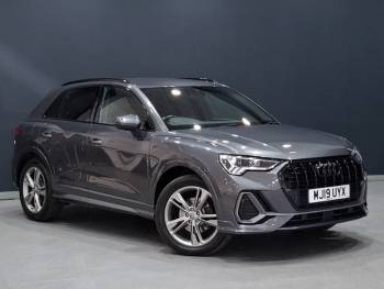 2019 (19) Audi Q3 35 TDI S Line 5dr S Tronic