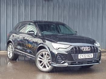 2022 (22) Audi Q3 35 TFSI Black Edition 5dr S Tronic