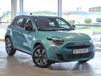 2025 (75) Fiat 600 1.2 Hybrid 48V 5dr eDCT-6