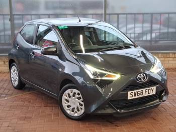 2019 (68/19) Toyota Aygo 1.0 VVT-i X-Play 5dr