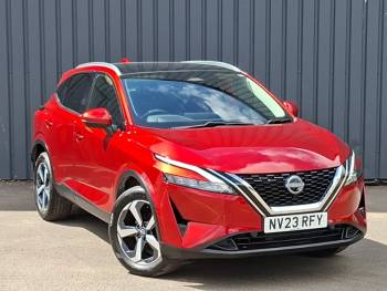 2023 (23) Nissan Qashqai 1.3 DiG-T MH N-Connecta [Glass Roof] 5dr