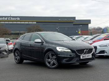 2019 Volvo V40 D2 [122] R DESIGN Edition 5dr