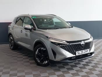 2025 (25) Nissan Qashqai 1.3 DiG-T MH N-Connecta [Glass Roof] 5dr