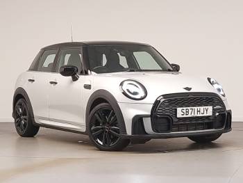 2022 (71) MINI Hatchback 1.5 Cooper Sport 5dr