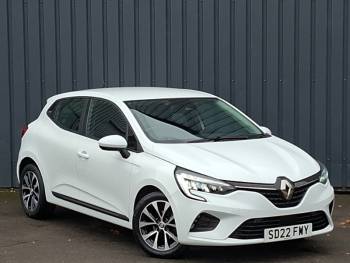 2022 (22) Renault Clio 1.0 TCe 90 Iconic Edition 5dr