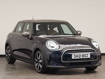 2021 (21) MINI Cooper 1.5 Cooper Exclusive 5dr
