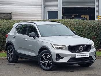2022 (72) Volvo Xc40 2.0 B3P Plus Dark 5dr Auto