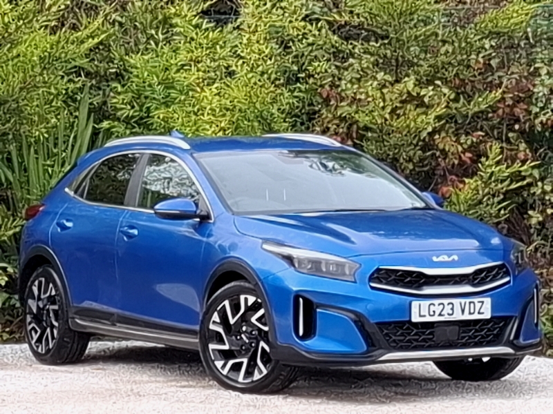 2023 KIA XCeed