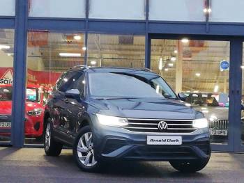 2024 (24) Volkswagen Tiguan Allspace 1.5 TSI Life 5dr
