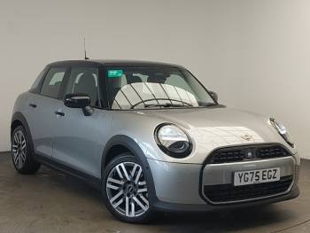 2025 (75) MINI Cooper 1.5 C Classic 5dr Auto