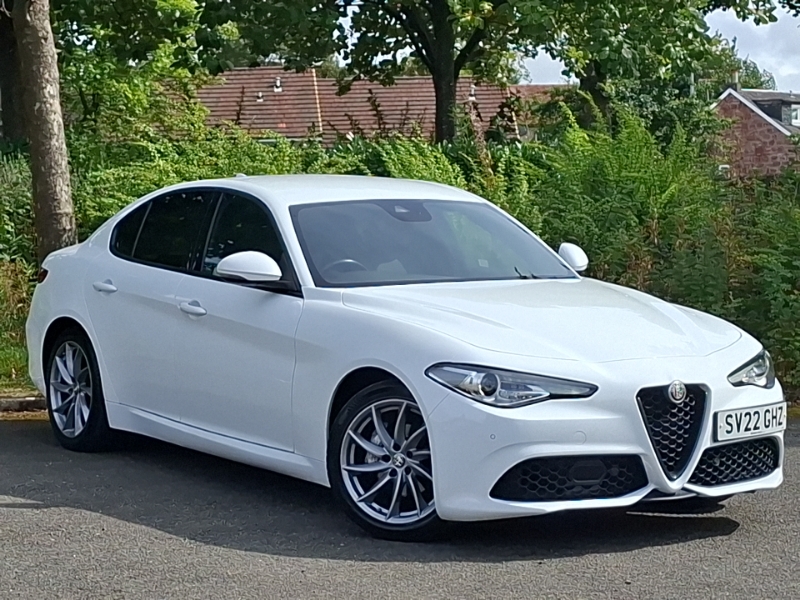 Alfa Romeo Giulia listing photo