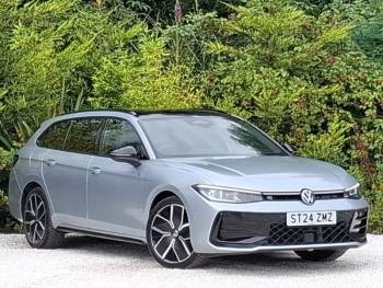 2024 (24) Volkswagen Passat 1.5 eTSI R-Line 5dr DSG