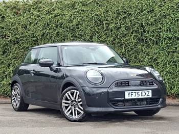 2025 (75) MINI Cooper 1.5 C Classic 3dr Auto