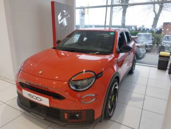 2025 (75) Abarth 600 207kW Scorpionissima 54kWh 5dr Auto