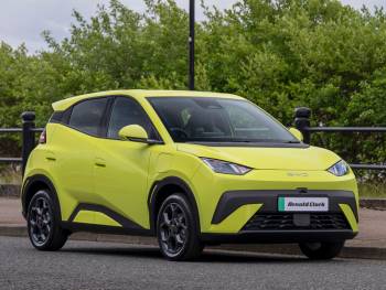 2025 (75) Byd Dolphin Surf 65kW Active 30kWh 5dr Auto