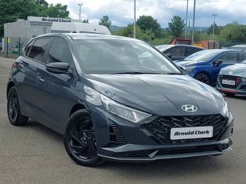 Hyundai i20 details