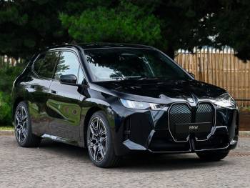 2025 (25) BMW Ix 300kW xDrive45 M Sport 101kWh 5dr Auto