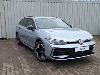 2024 (75) Volkswagen Passat 1.5 eTSI R-Line 5dr DSG