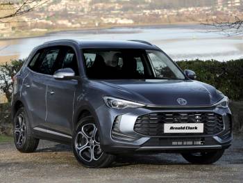 2026 (26) MG Zs 1.5 SE 5dr