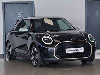 2026 (76) MINI Cooper 135kW E Exclusive [Level 2] 41kWh 3dr Auto