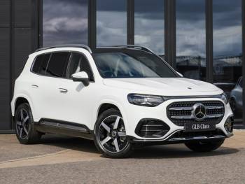 Mercedes-Benz GLB details