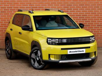 2025 (26) Fiat Grande Panda 1.2 Hybrid 48V 110 La Prima 5dr eDCT-6