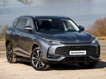 2026 (26) MG Hs 1.5 T-GDI PHEV Trophy 5dr Auto