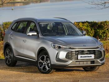 2025 (75) MG Zs 1.5 SE 5dr