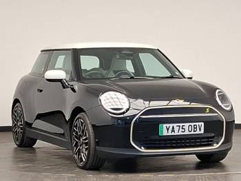 2025 (75) MINI Cooper 160kW SE Exclusive 54kWh 3dr Auto